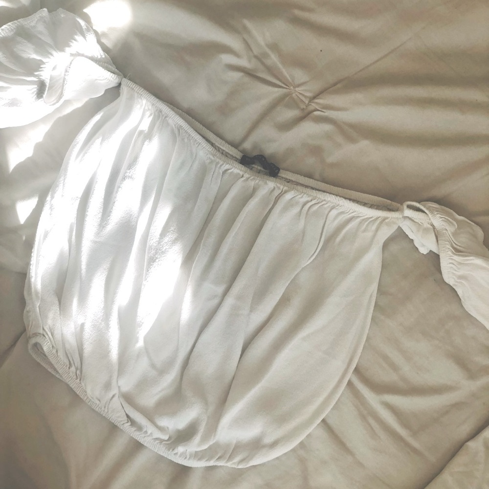 Brandy Melville, Size S/M, White off shoulder top
